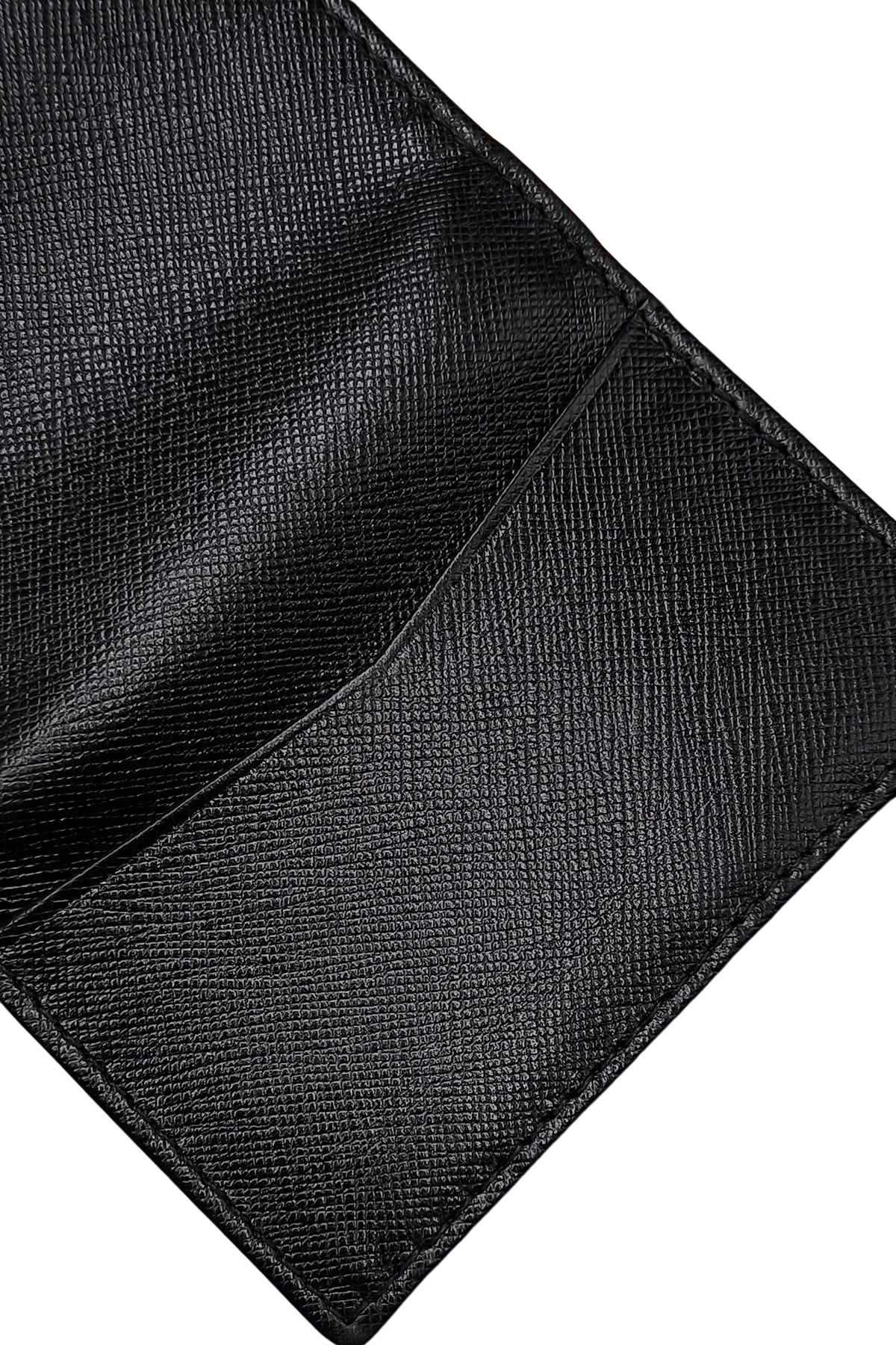 Slim Black Leather Card Holder for Men – Minimalist & Textured Design