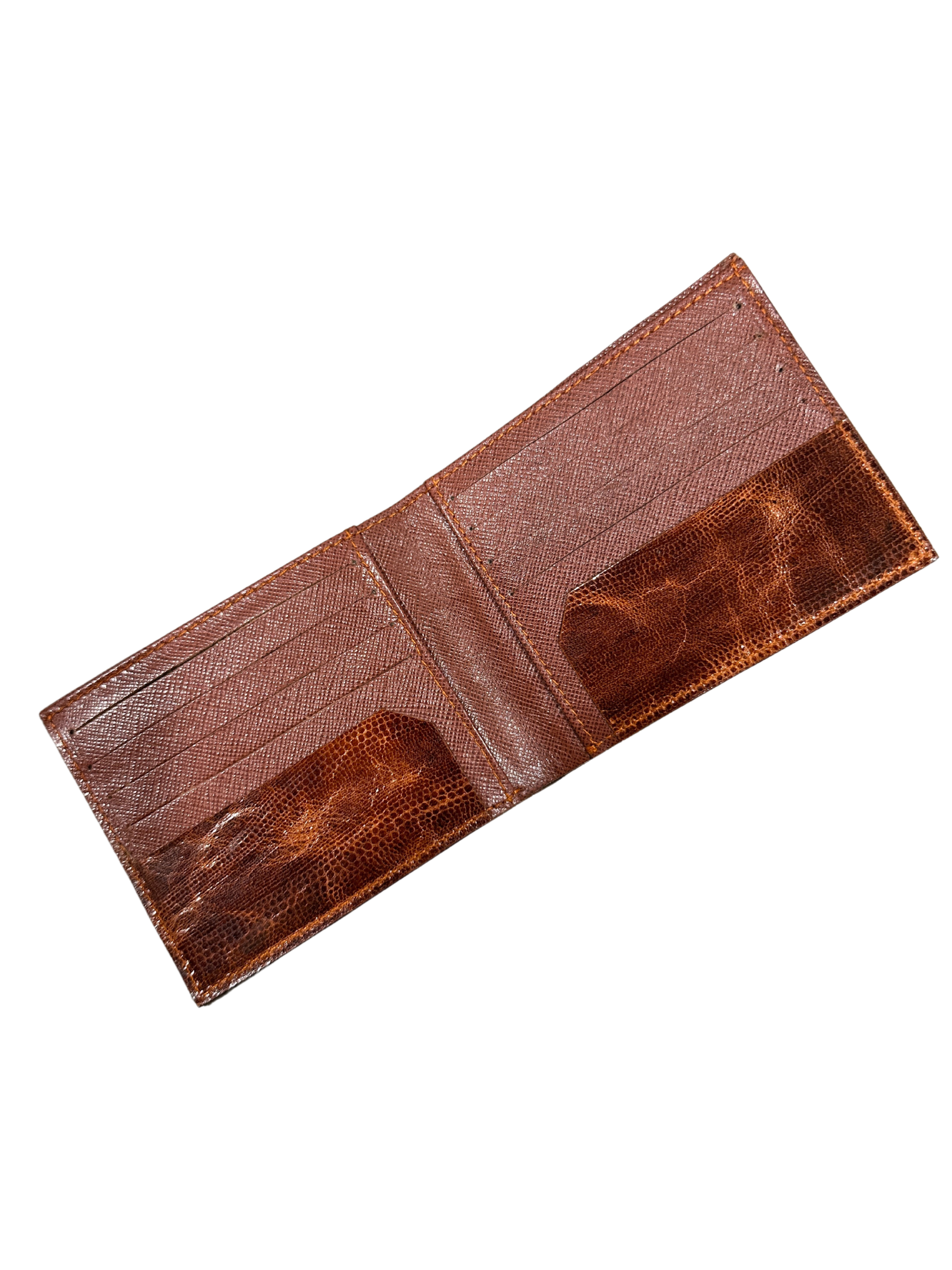 Saffiano Leather Bifold Wallet – Slim and Durable Design for Men