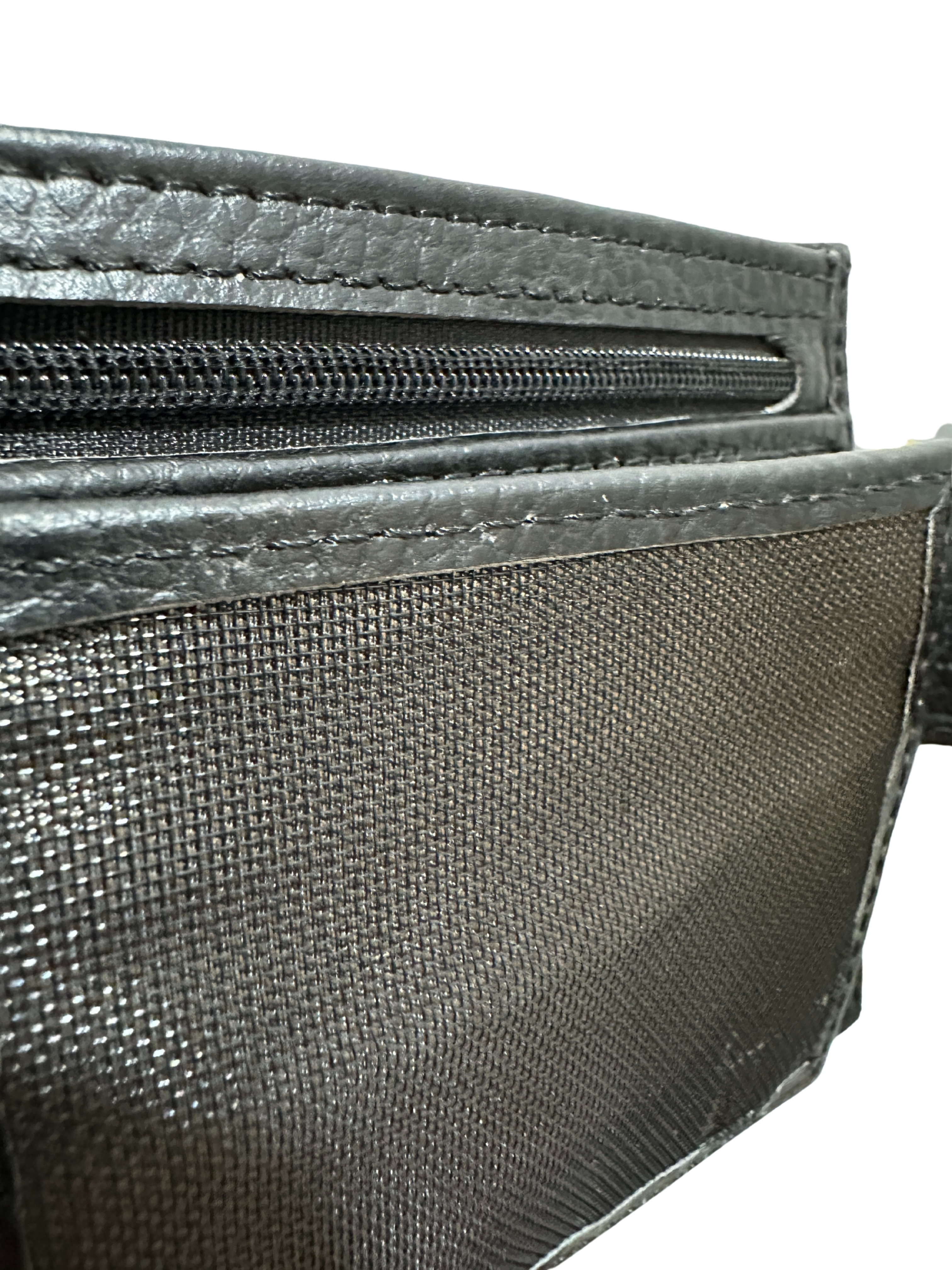 Men's Classic Black Pebbled Leather Bifold Wallet with Snap Closure